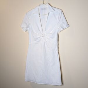 Abercrombie & Finch Size M White Short Sleeve Dress with Ring Detail